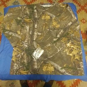 Berne outdoor camo shirt